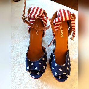 Red white and blue high heel 👠 shoes size 8 ...